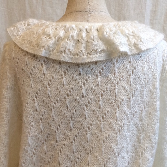 70s White Ruffle Knit