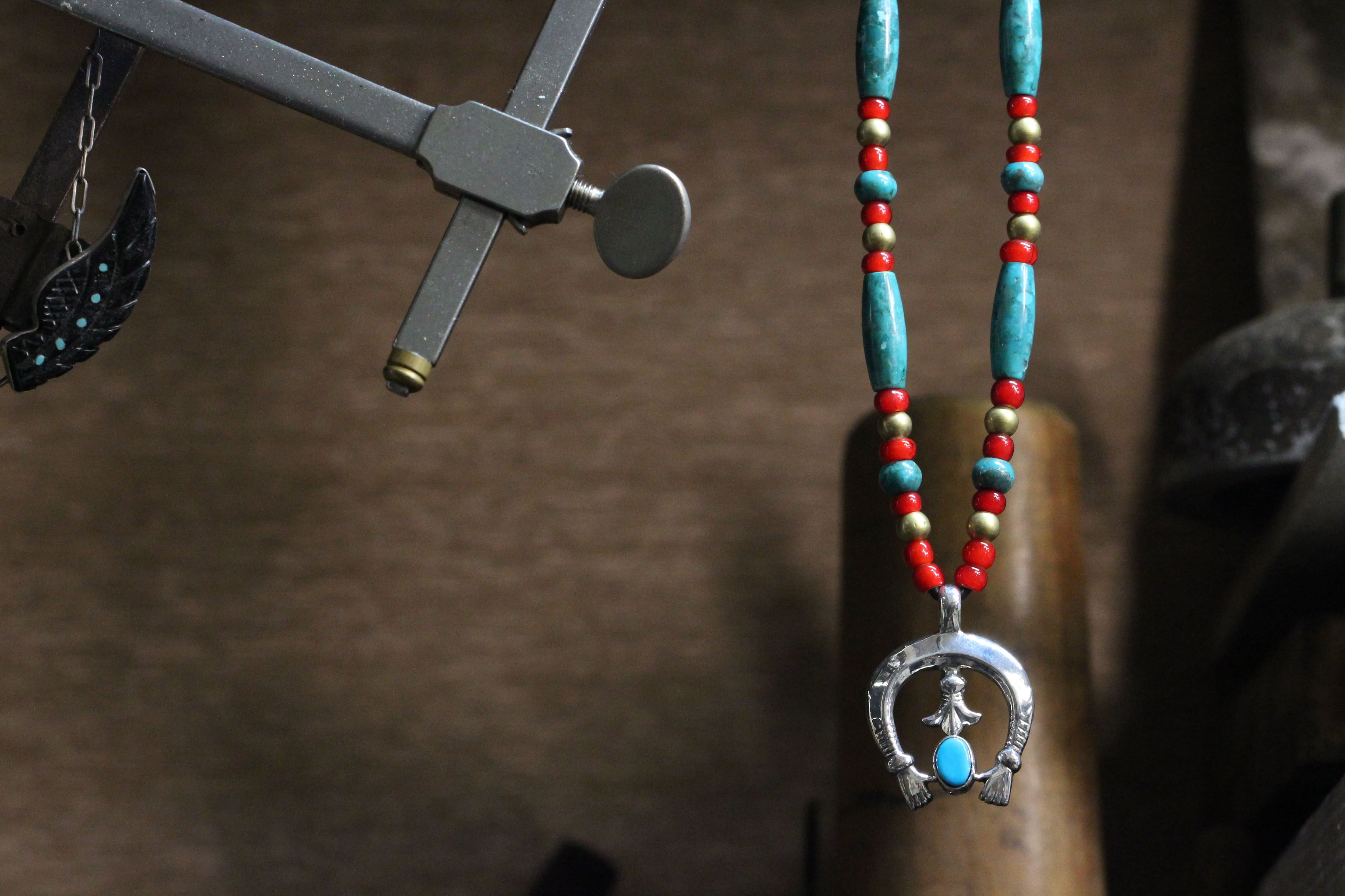 ナジョーネターコイズパイプビーズネックレス | Pay ID