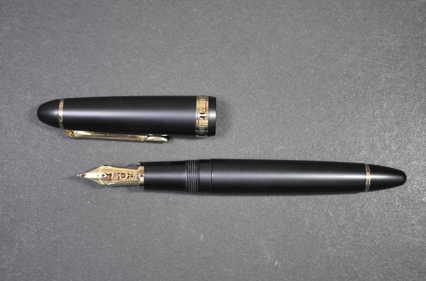 セーラー万年筆 プロフィット21金 長刀研ぎ（旧型）MF 7bcb461c1ed4e5251638a2c0ef3943