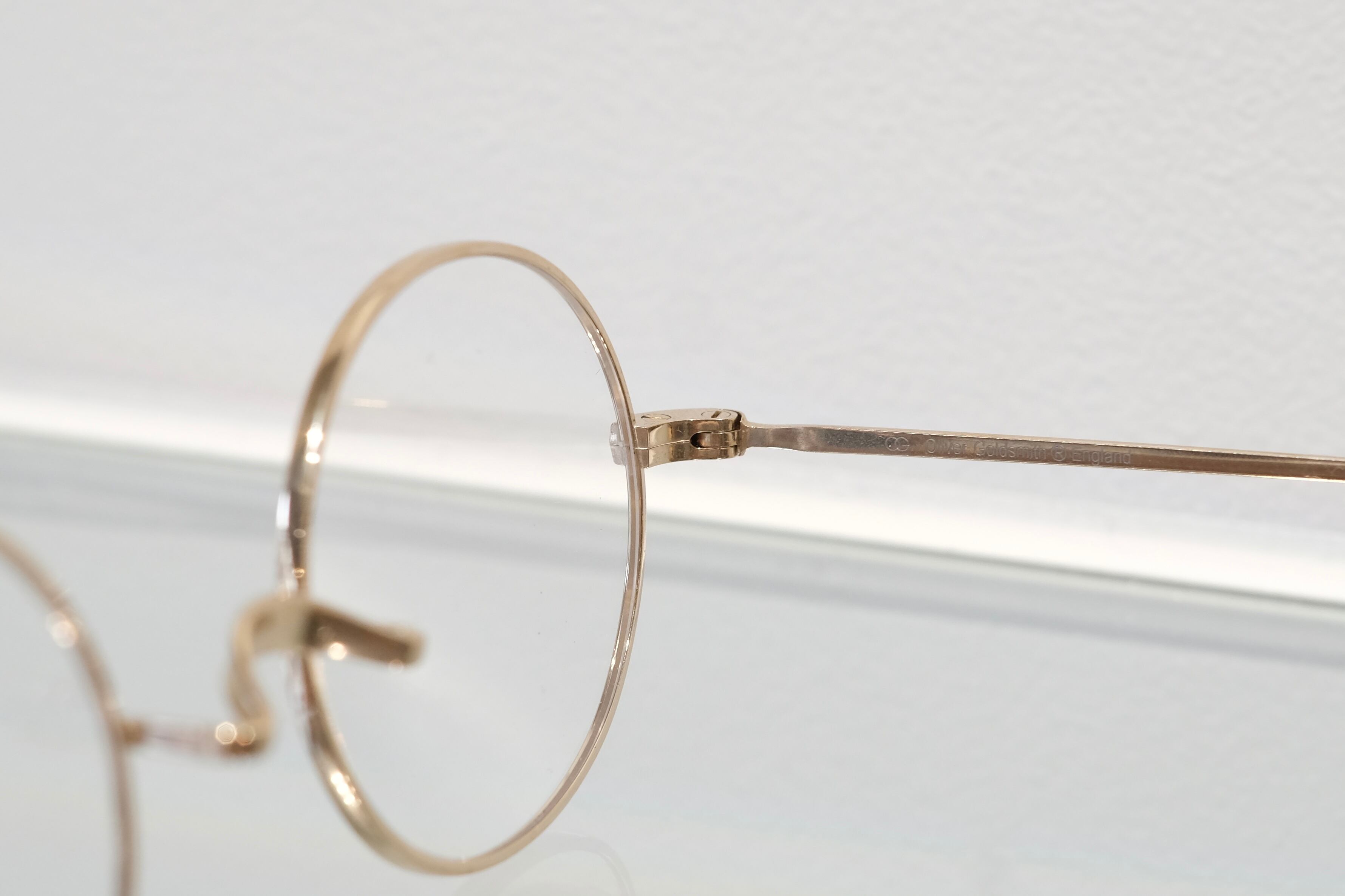 OLIVER GOLDSMITH】OVAL/pro Col:Gold | CLAN EYEWEAR