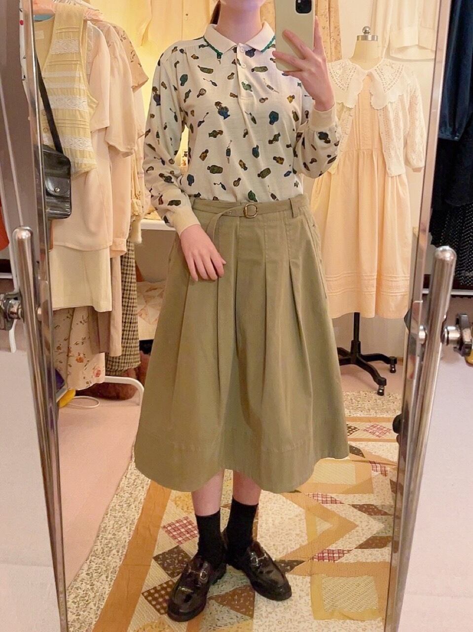 Max Mara / khaki tuck flare skirt