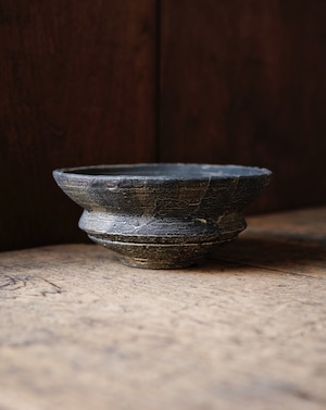 植木鉢 / 菊地亨