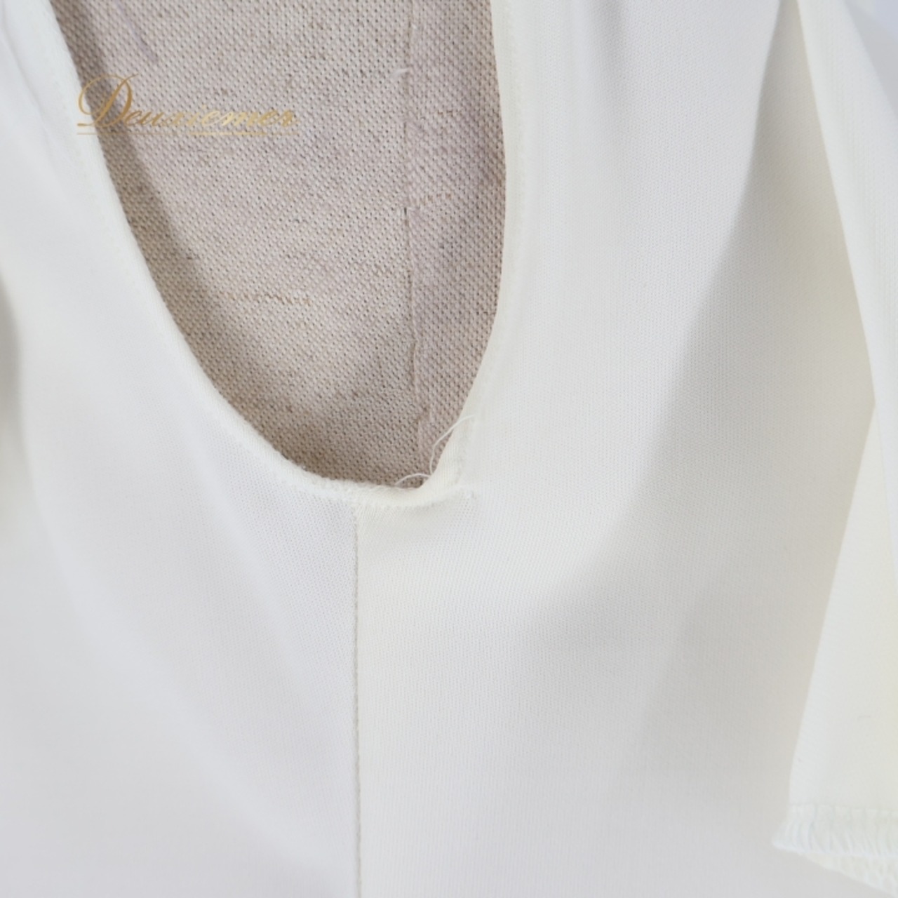 社交ダンス 衣装 トップス ブラウス シャツ ホワイト系 白 無地 レース レッスン 練習着 フラメンコ ダンス パーティ 伸縮 ストレッチ 白 無地 トップス ダンスウェア 練習着 ストレッチ素材 女性用 おしゃれ エレガント ドレープ シンプル