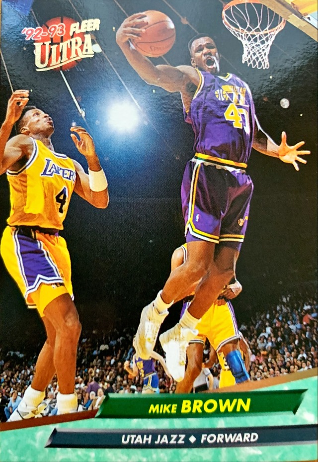 NBAカード 92-93FLEER Mike Brown #178 JAZZ