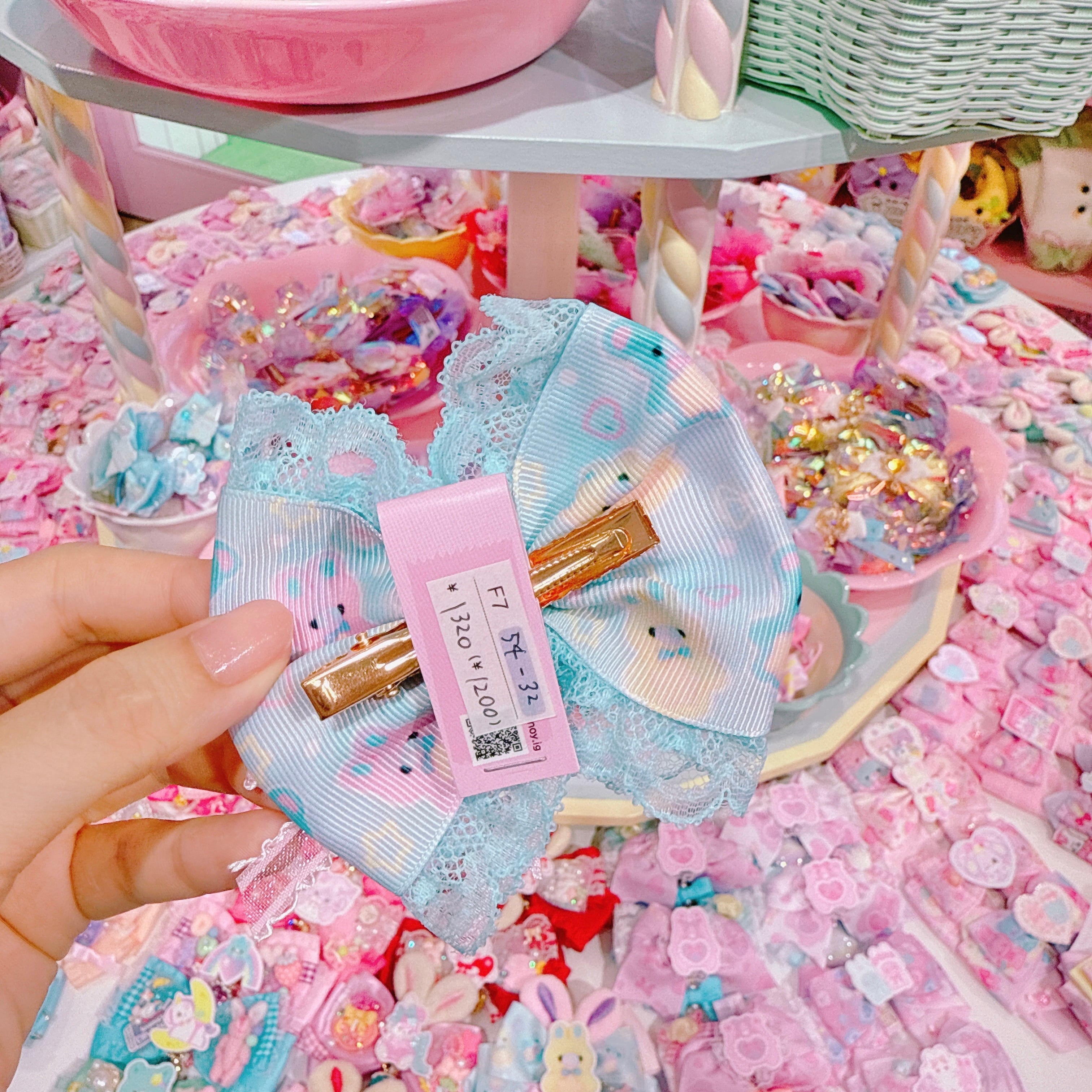 【F7】54-32ヘアクリップ