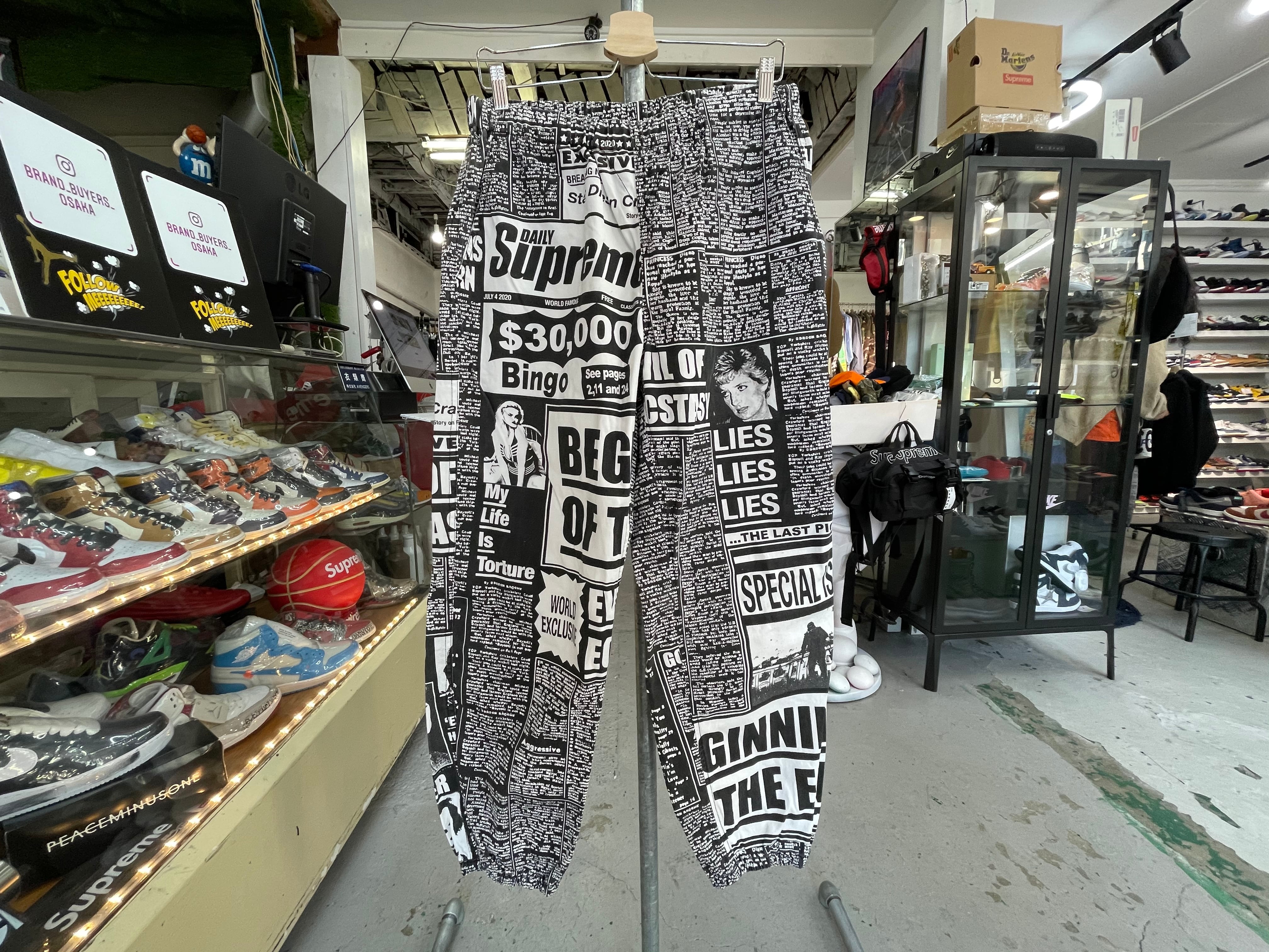 Supreme NEWSPRINT SKATE PANT BLACK MEDIUM KC3678 | BRAND BUYERS OSAKA 