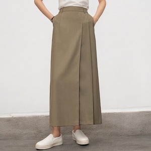 pleated back-slit long skirt  00262