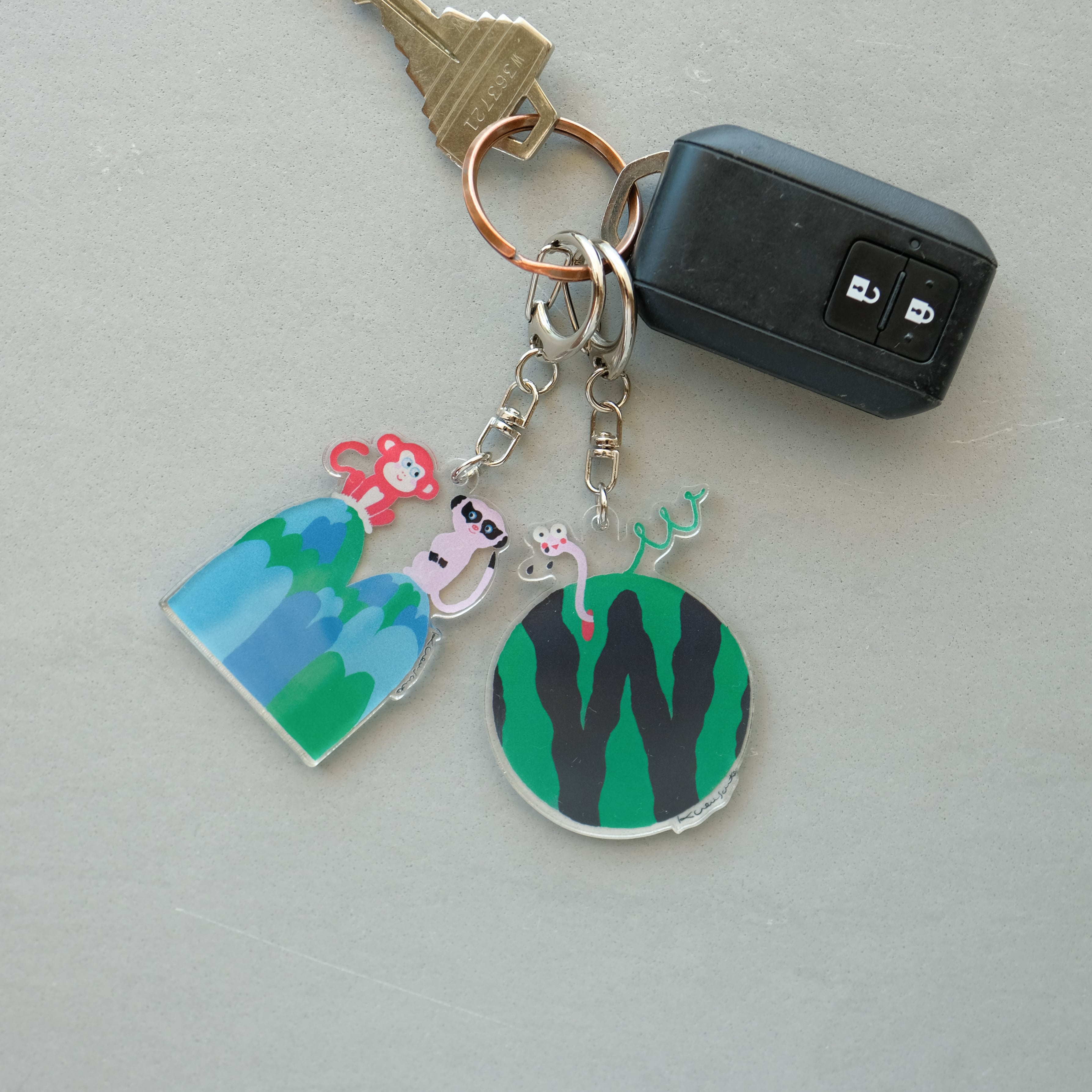 キーホルダー ALPHABET KEYHOLDER／J | HORITA STORE