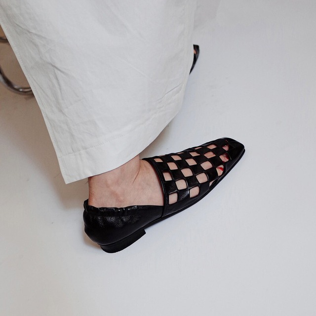 square mesh slip-ons　10934
