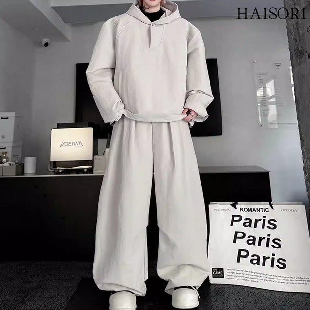 ミニマルグラフィック・ルーズフーディーセットアップ