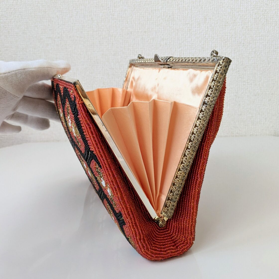 新品 丁寧梱包 ビンテージ パーティーバッグ とつい パール 西洋美術 