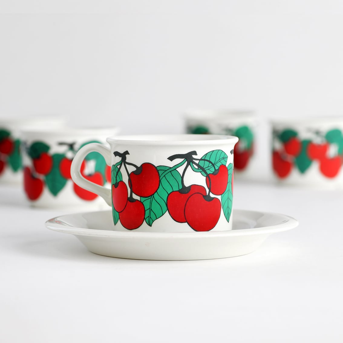 ARABIA アラビア Kirsikka キルシッカ ミルクピッチャー - 4 北欧