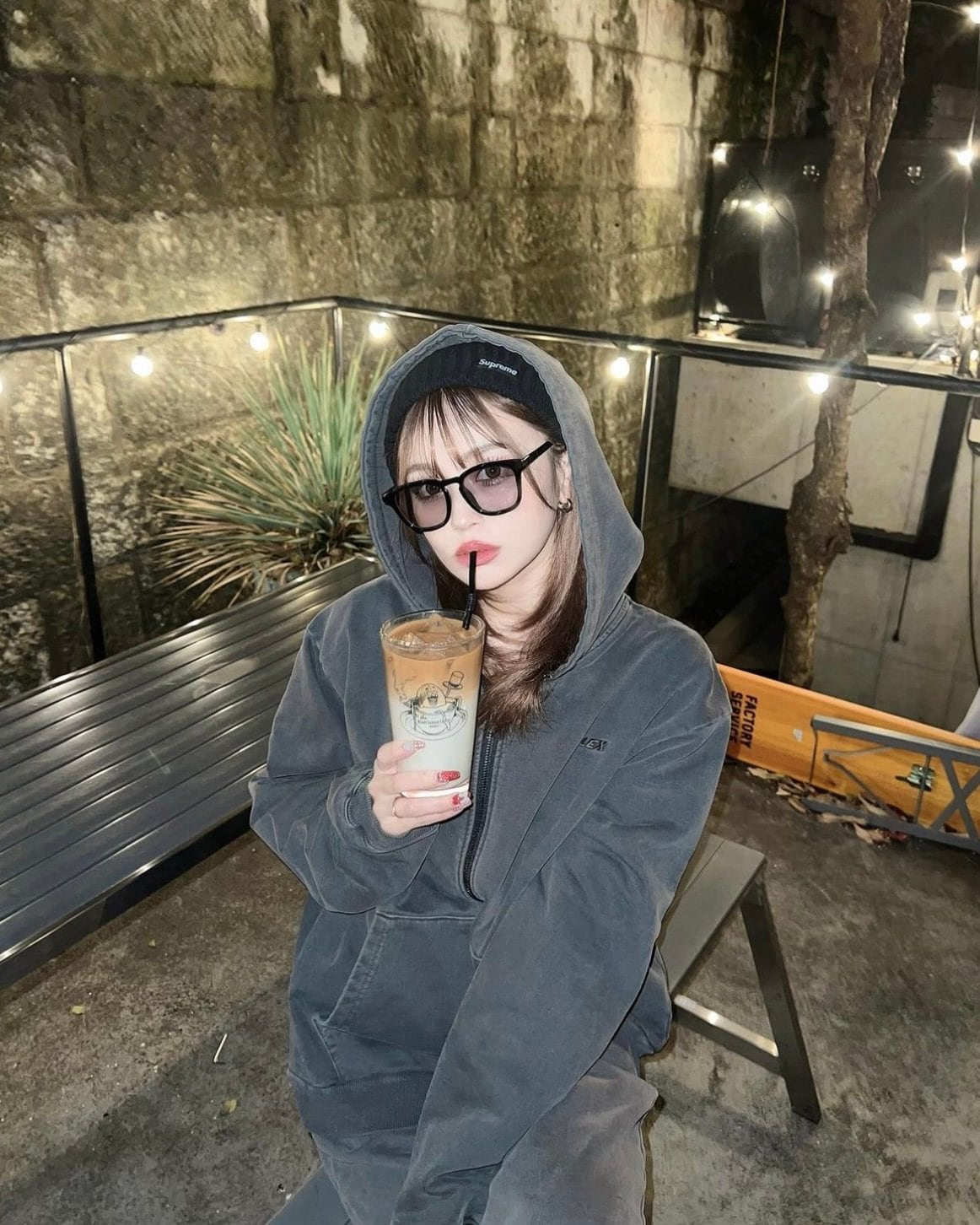 調光・偏光レンズ搭載【5colors】square frame sunglasses | FLEX公式