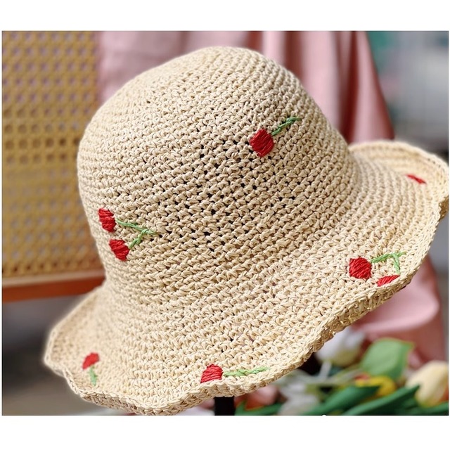 woven straw hat with crochet cherry pattern　＜a1009935＞