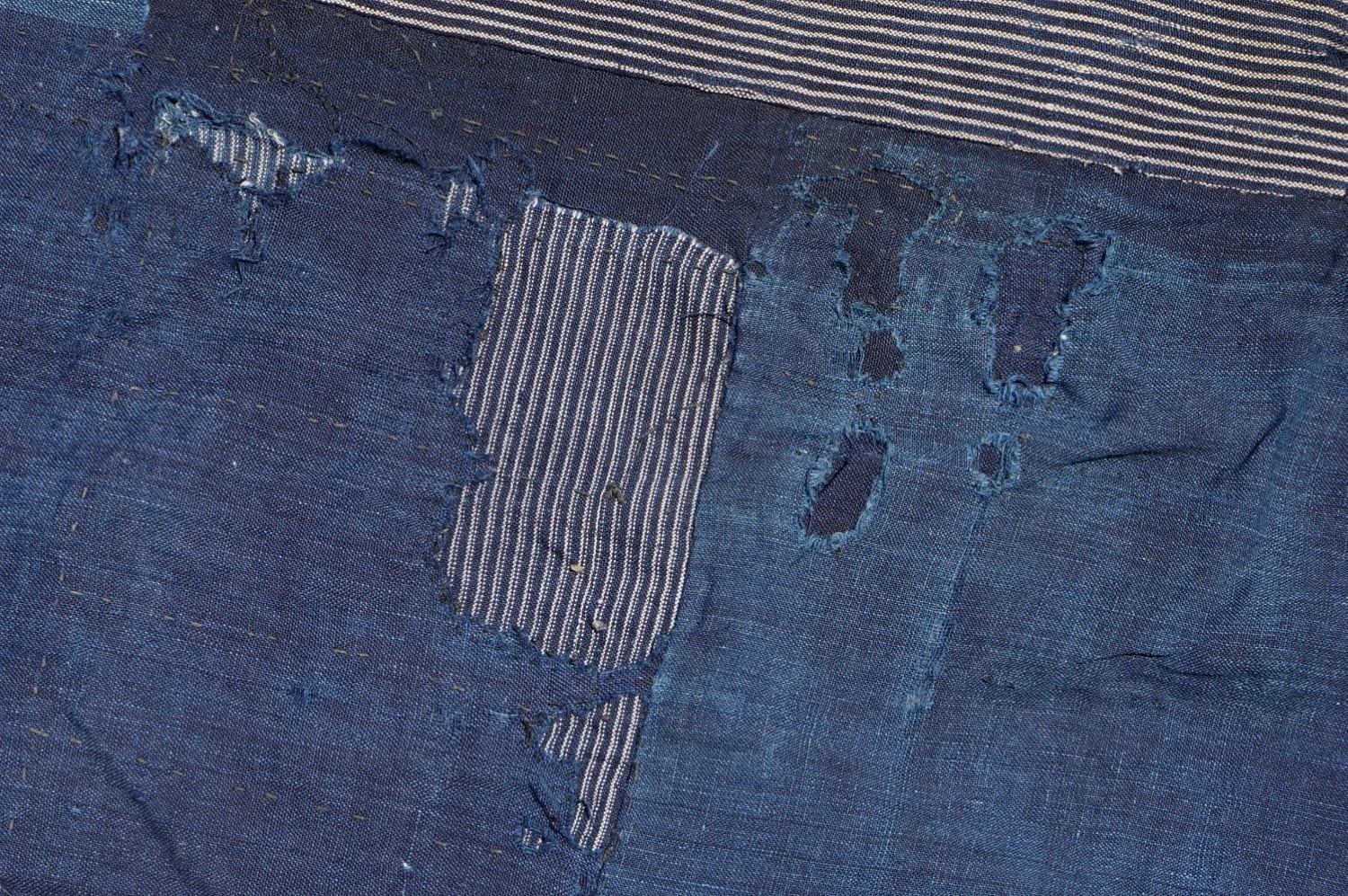 襤褸 ボロ 4幅 藍無地 絣 縞 継ぎ接ぎ 継ぎ当て 藍染木綿古布 リメイク