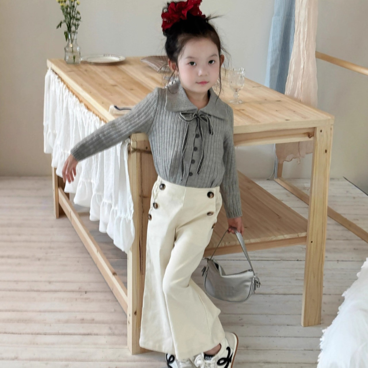 秋リボン付きリブカーディガン