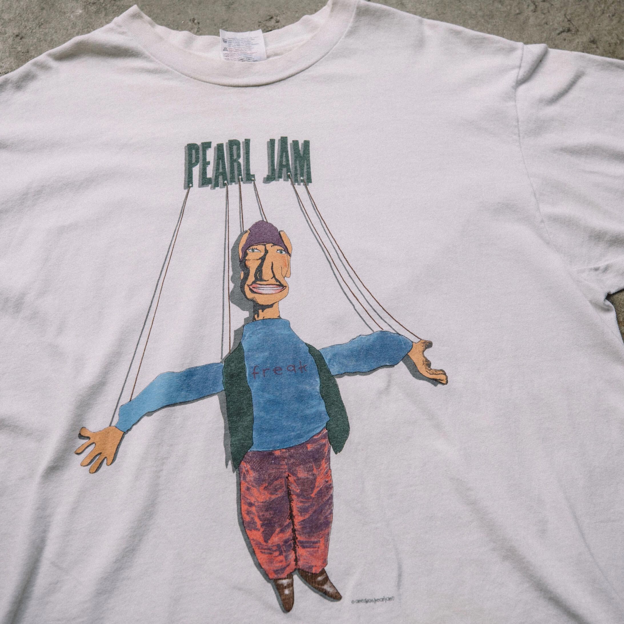 PEARL JAM VINTAGE BAND TEE