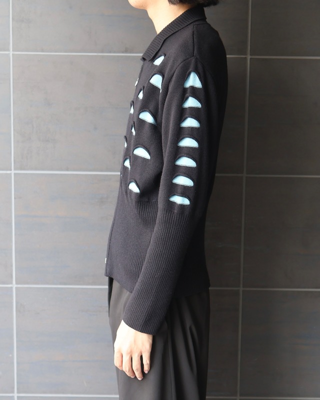 Cut-Out Pattern Zip-Up Knit