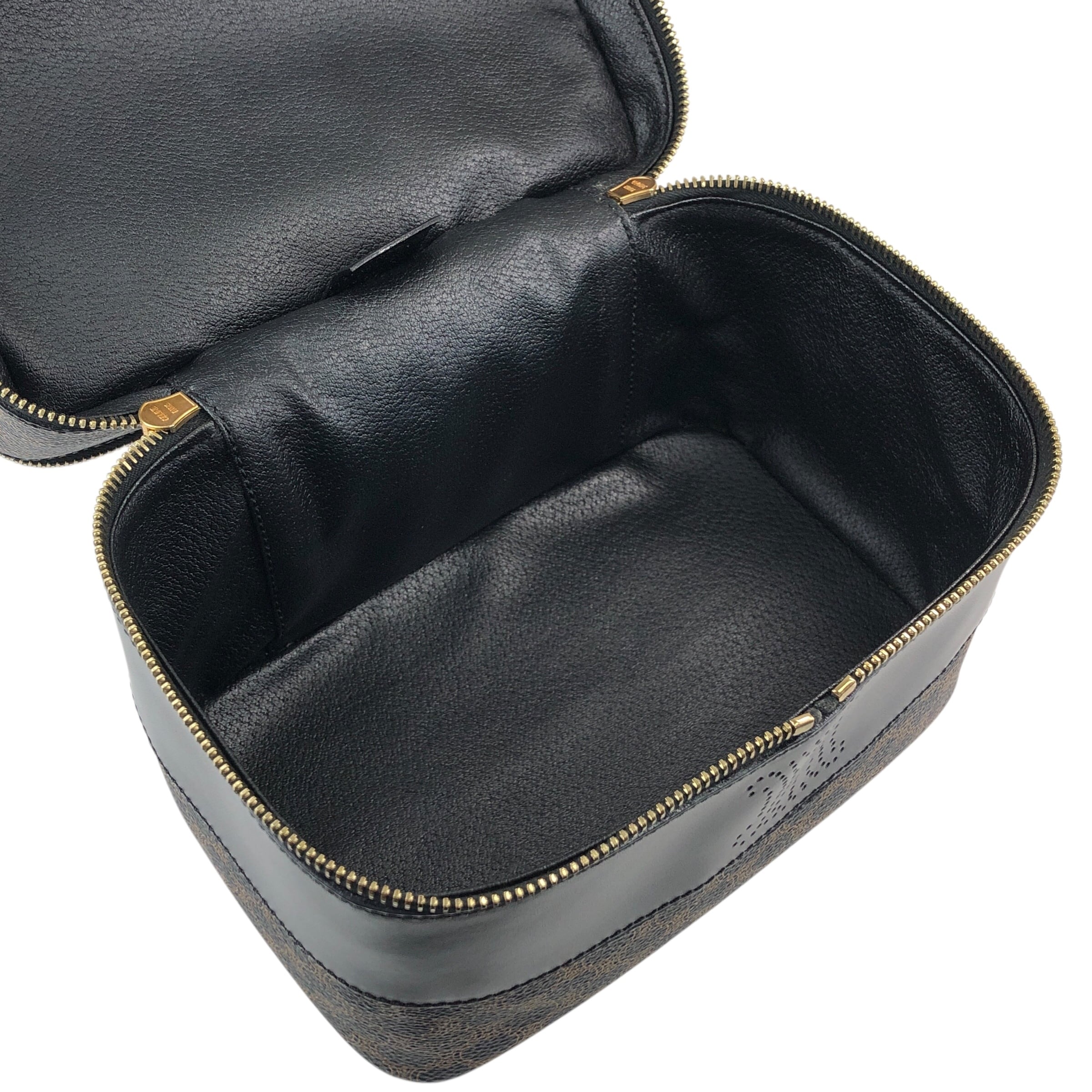 CELINE ケース　マカダム　トリオンフ　ブラック　レザー　黒マカダム CELINE セリーヌ マカダム ハンドバッグ ブラック トリオンフ PVC