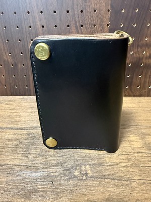 『セミオーダー』HBK-60S カード段縦型4段　ホースバット ミドルトラッカーウォレット ブラック