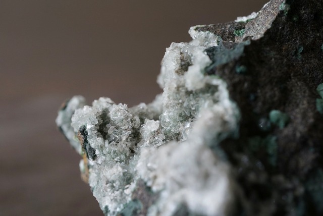 レヴィ沸石　Levyne 915