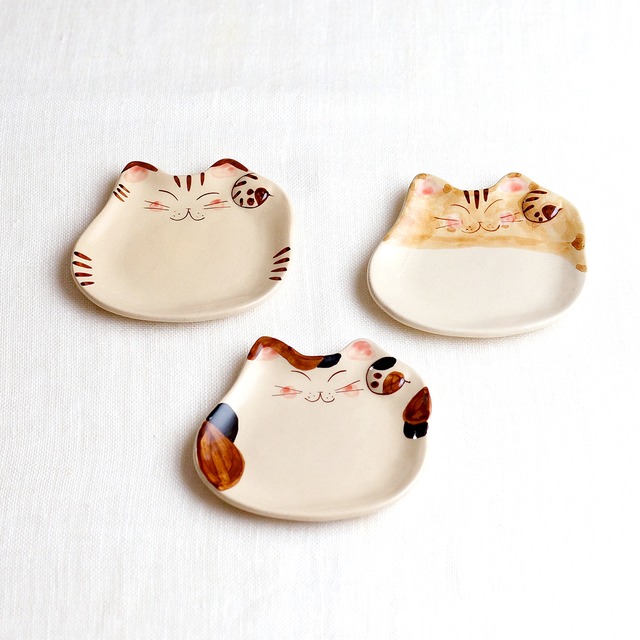 福猫 猫皿（小）（トラ・ミケ・茶トラ）