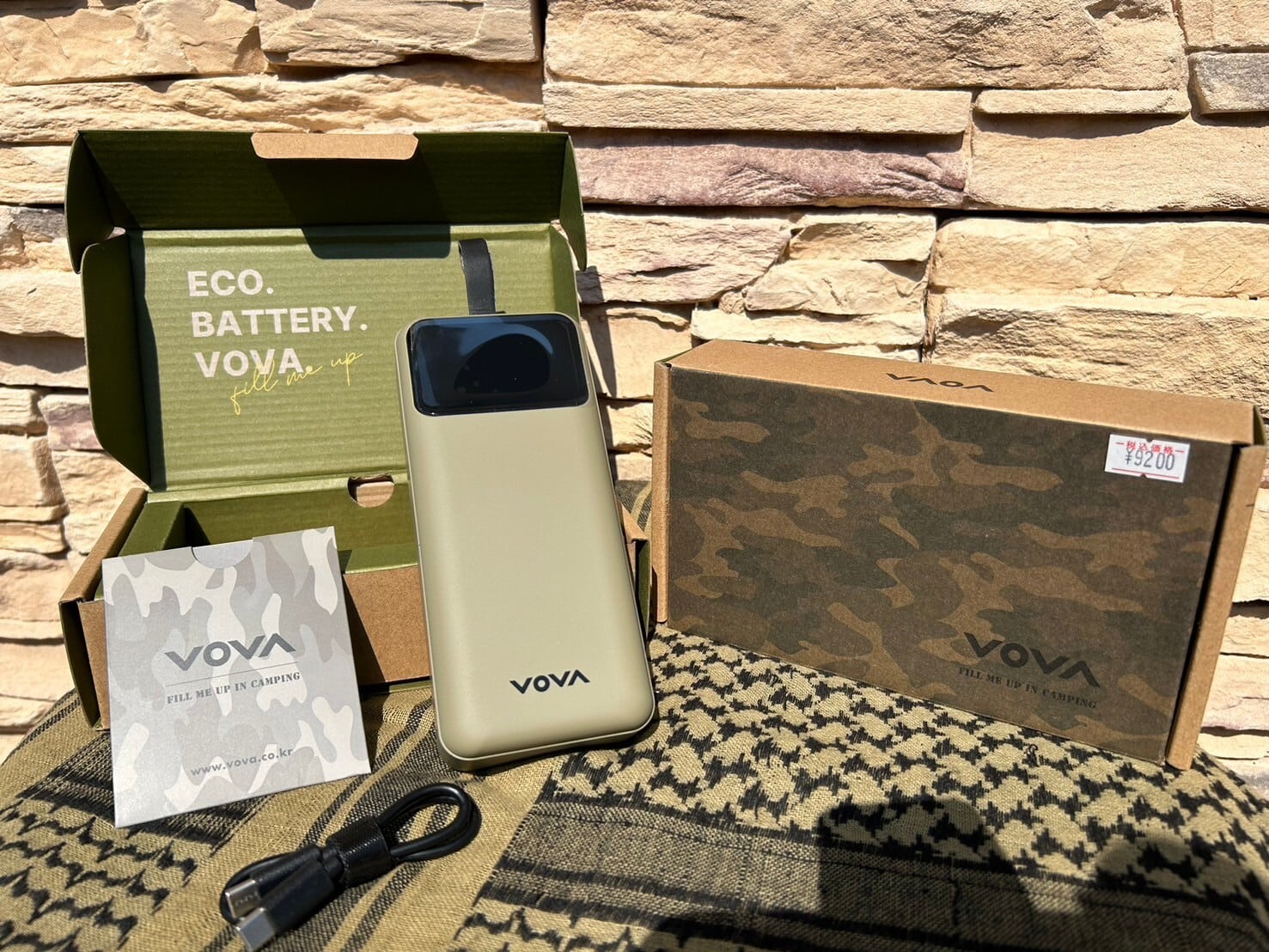 VOVA】アウトドアバッテリー (30,000mAh) | CAMP MARKET VOVA】アウトドアバッテリー (30,000mAh) | CAMP MARKET