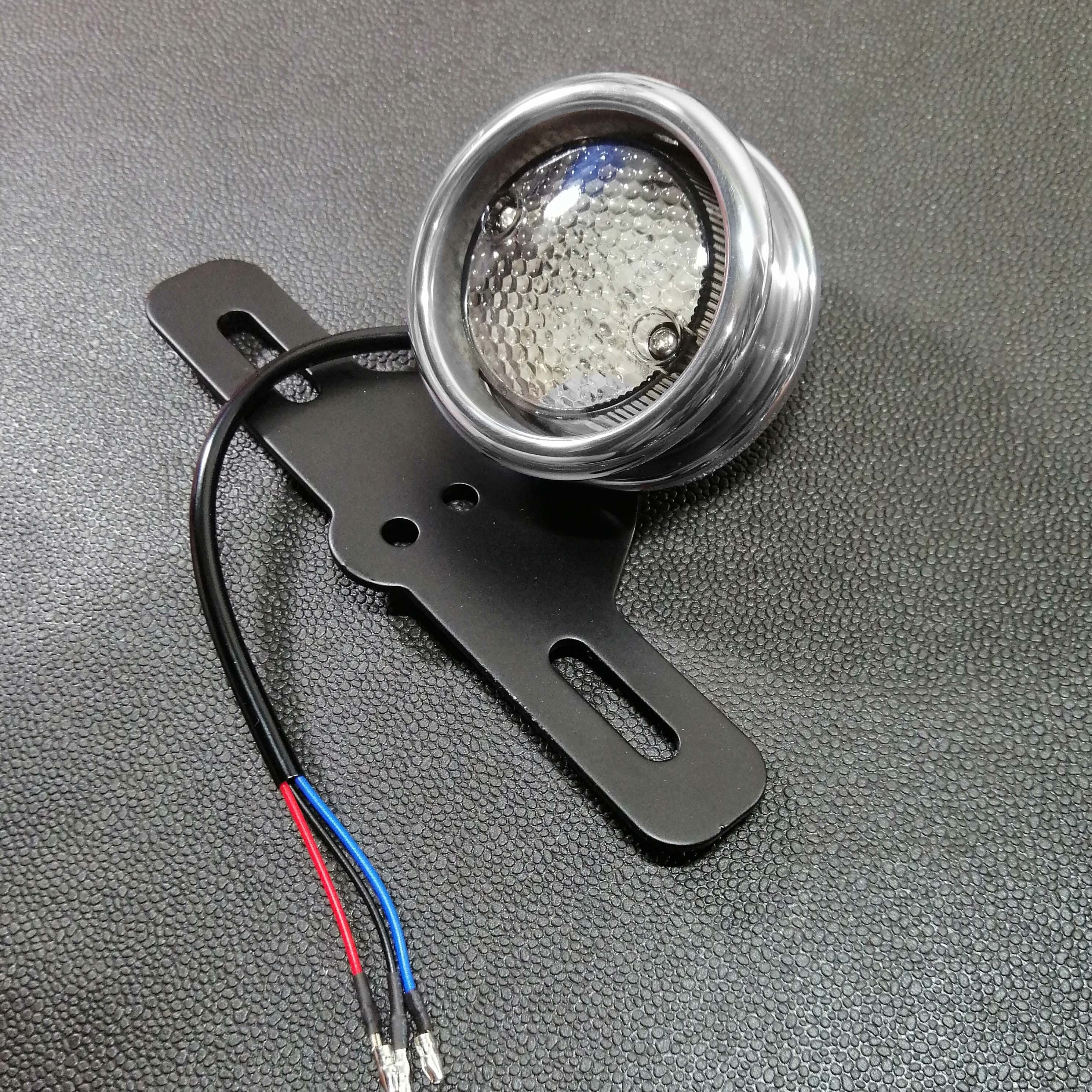 送料無料　LED テールランプ　アルミ　ドリリング