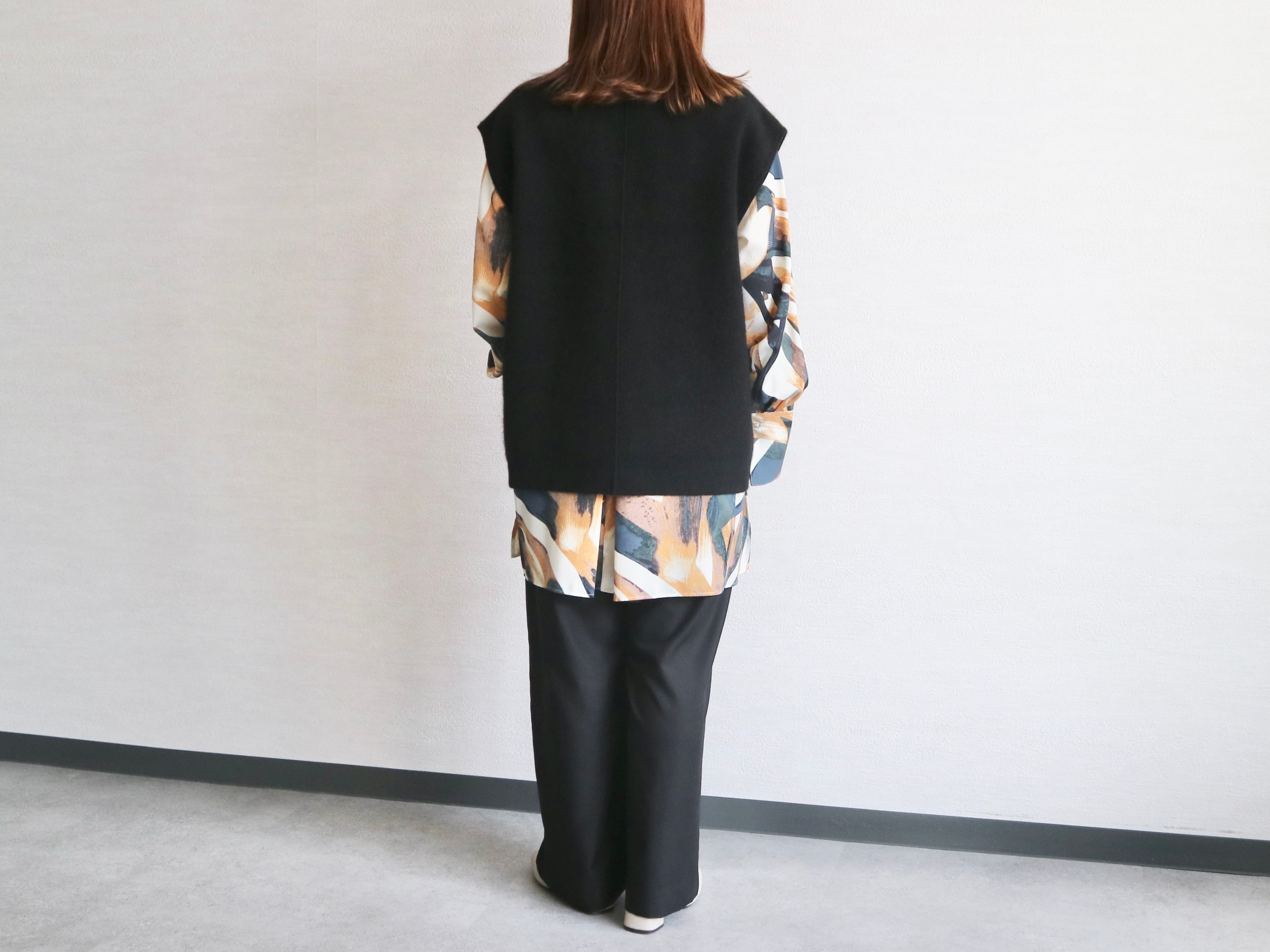 Audrey and John Wad オードリーアンドジョンワッド】ZIP KNIT VEST