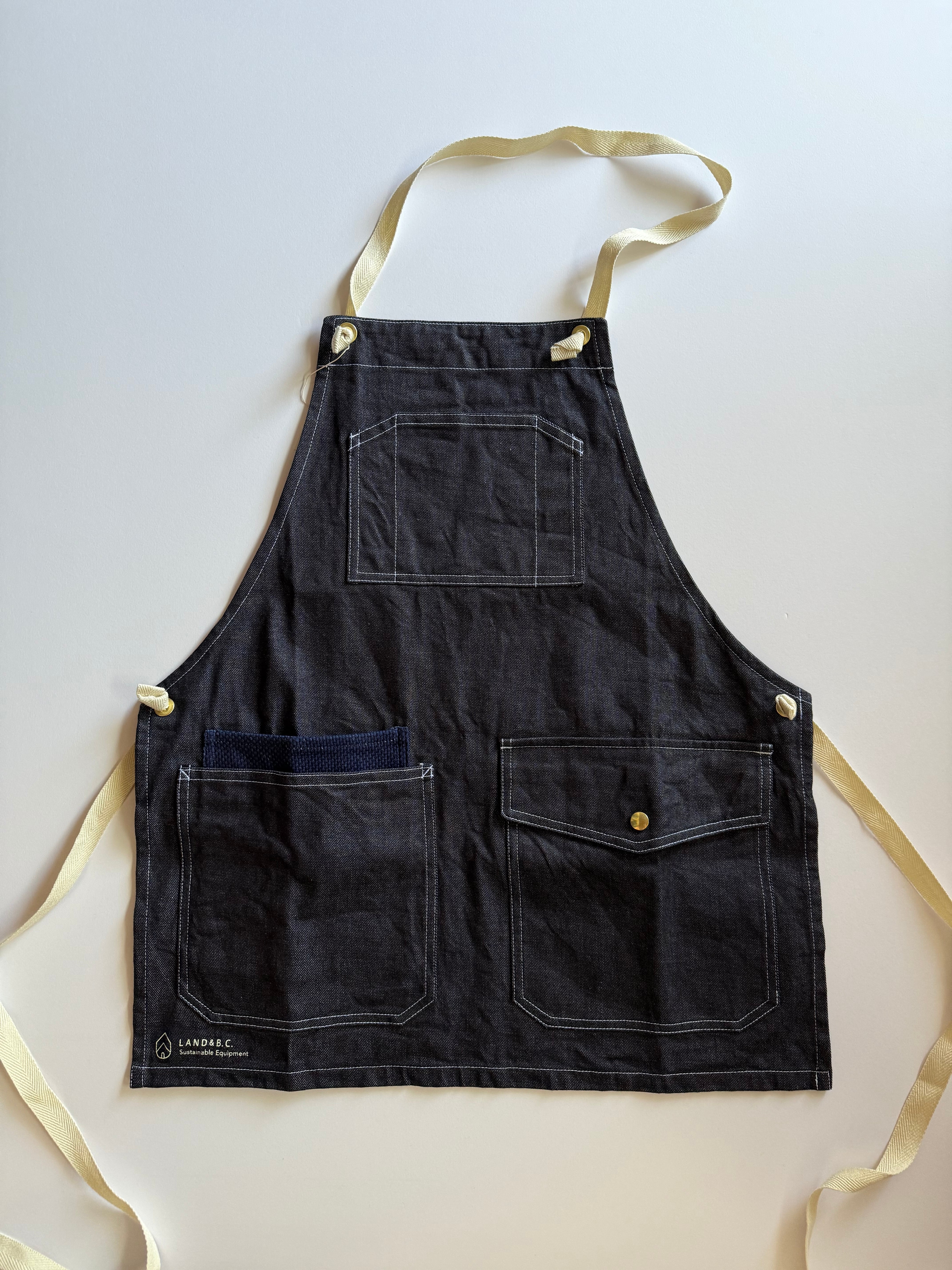 suolo（スオーロ）GRIZZLYエプロン デニム | ニューオダ理容室