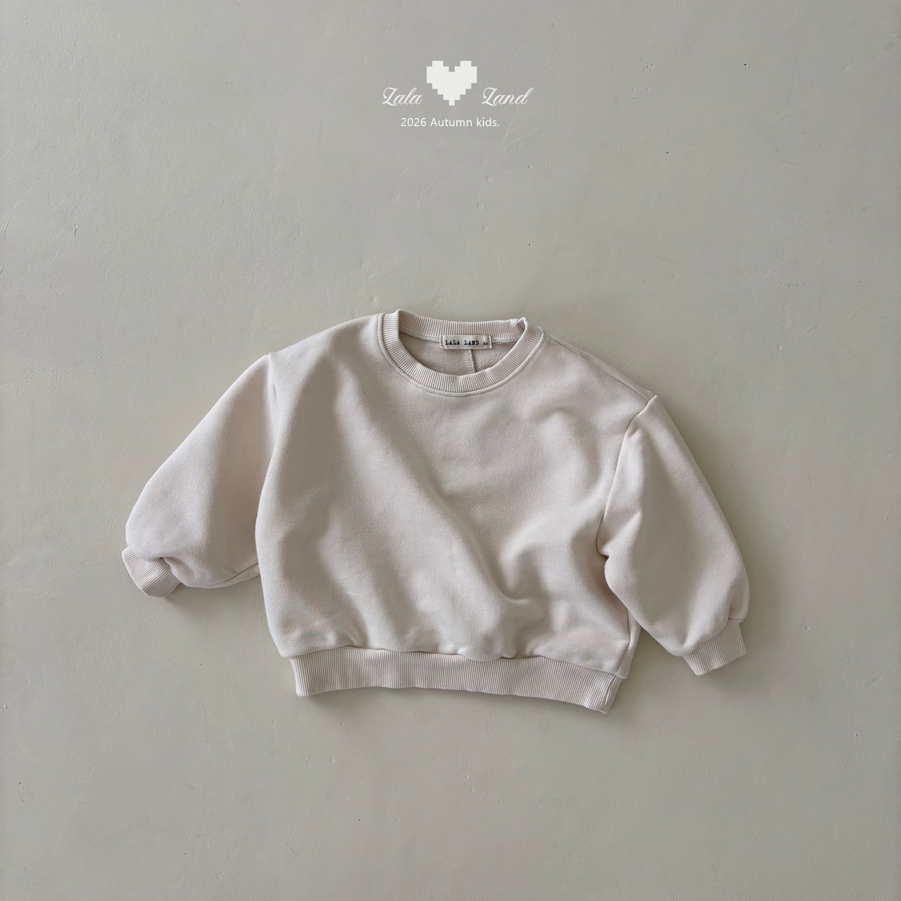 韓国子供服 / LALALAND / 26Autumn / ラウンド 切替 スウェット / 秋服 / キッズ *XS~XL*