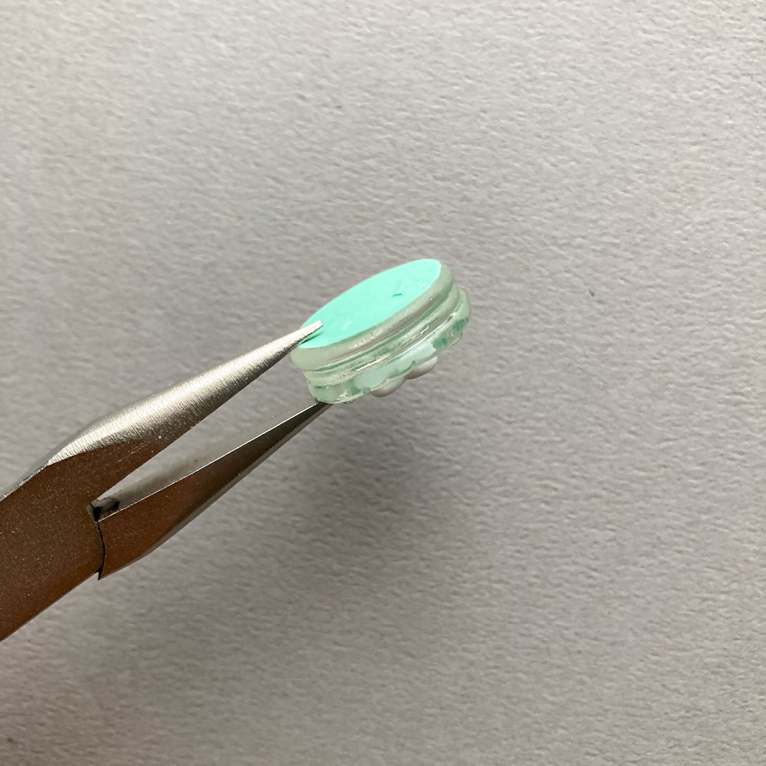 目玉付きクリアカラーのデコパーツたち | Dua-アクセサリーパーツショップ