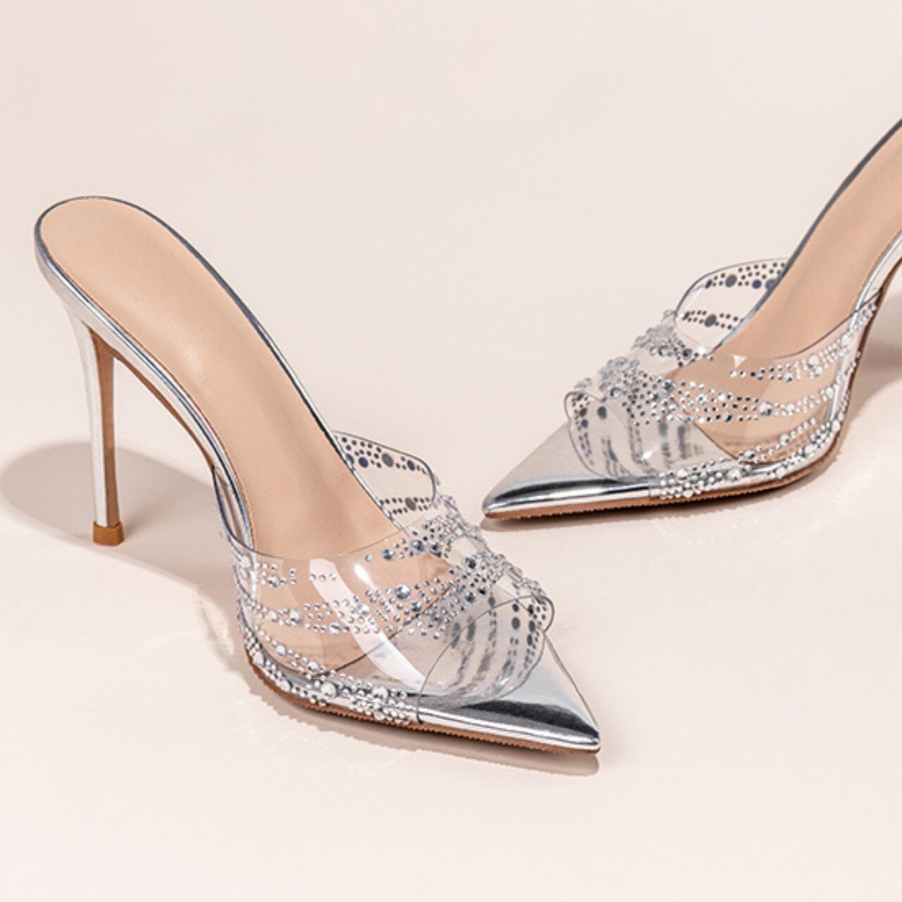 Rhinestone Decorated Mule 00154