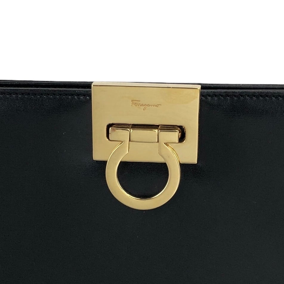 Salvatore Ferragamo サルヴァトーレ フェラガモ ショルダーバッグ