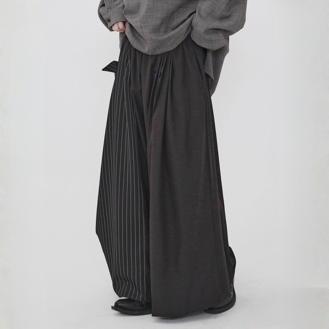 Asymmetric striped balloon pants C1589