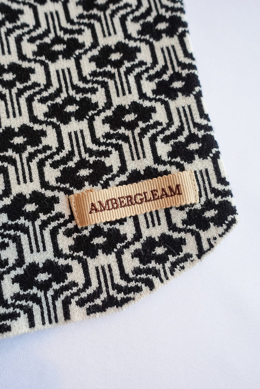 Dog Wear Jacquard knit | AMBERGLEAM