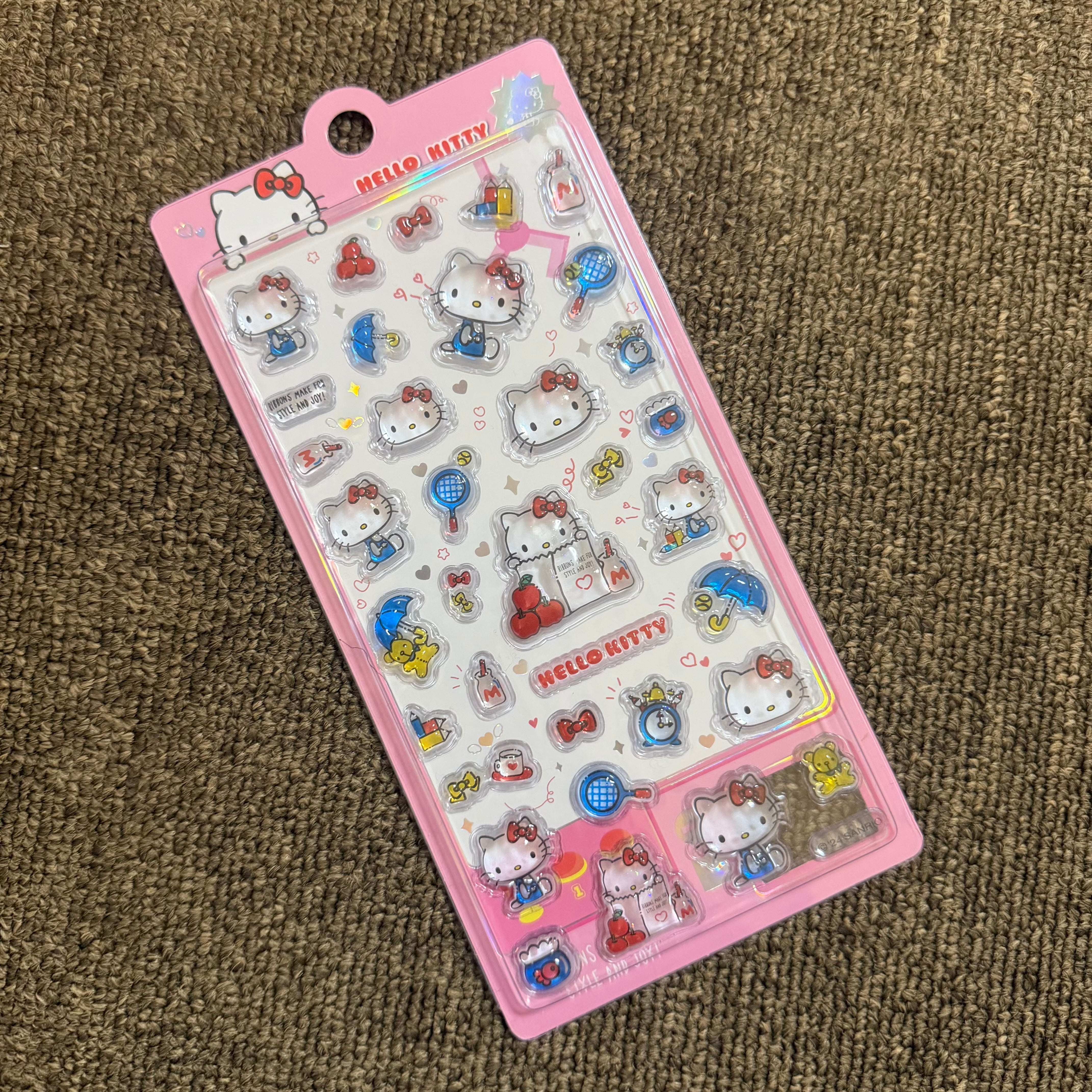 ♡送料込 ♡即日発送 【 hellokitty 】ちゅるるん ぷっくり ちゅるん