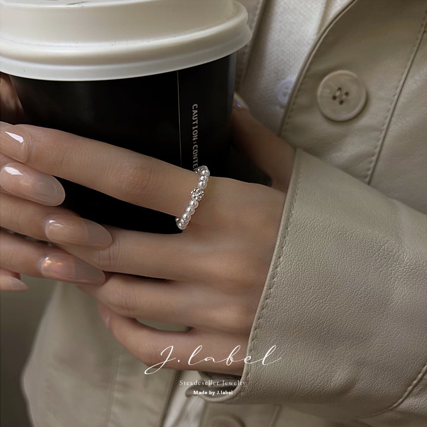 オスロパールリング 指輪 リング ビーズ ビーズリング 白 かわいい おしゃれ ホワイト パールリング Leporem オスロパールリング 指輪 リング ビーズ ビーズリング 白 かわいい おしゃれ ホワイト パールリング Leporem