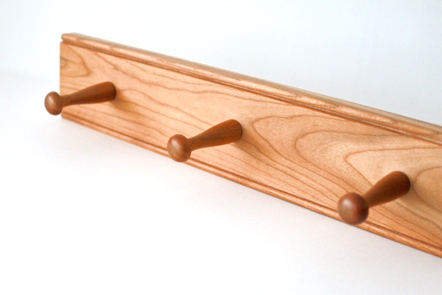 vintage 3pegs cherry shaker wall hanger / ヴィンテージ 3ペグ