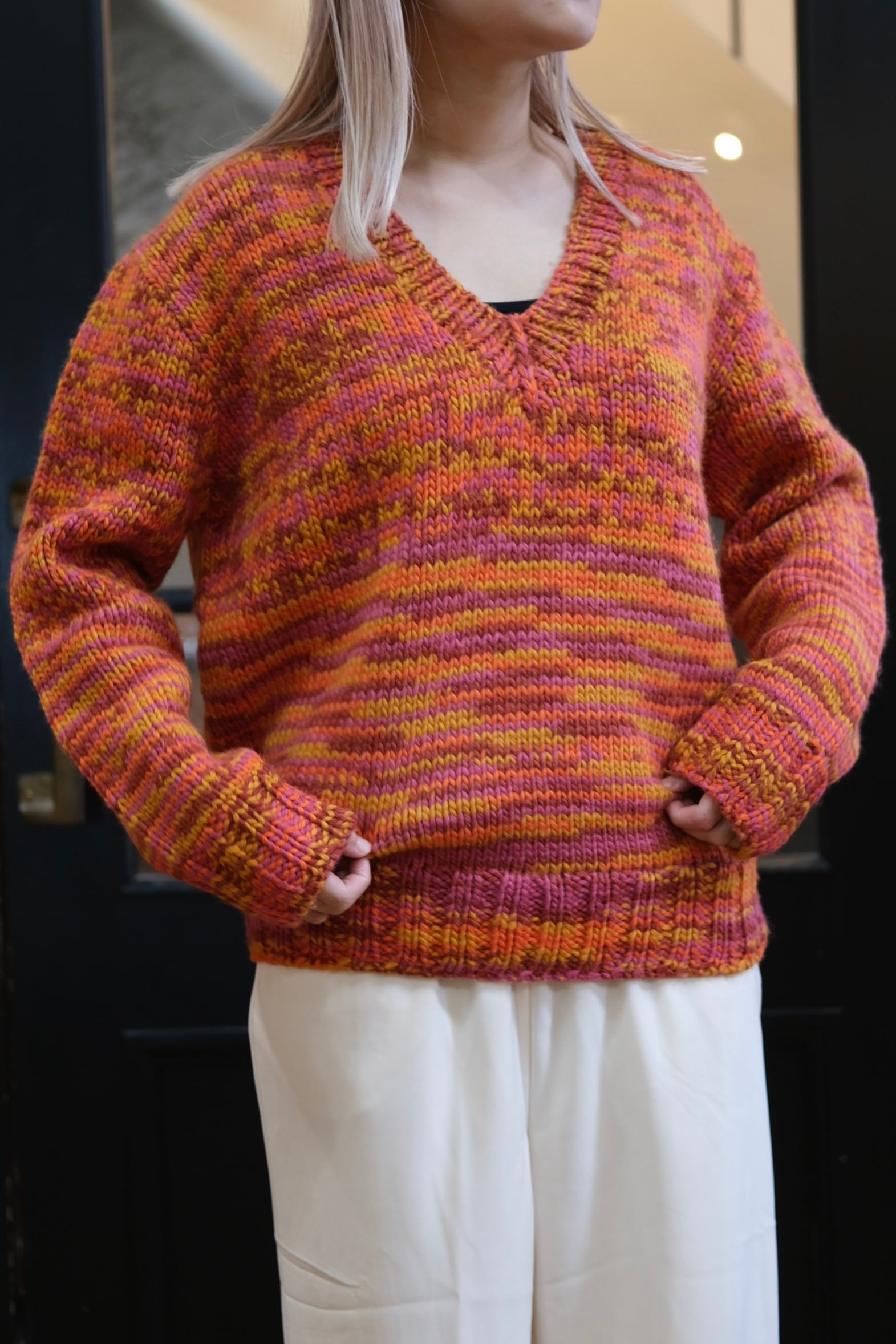 jun mikami】段染めhand knit pull over - pink - | loop