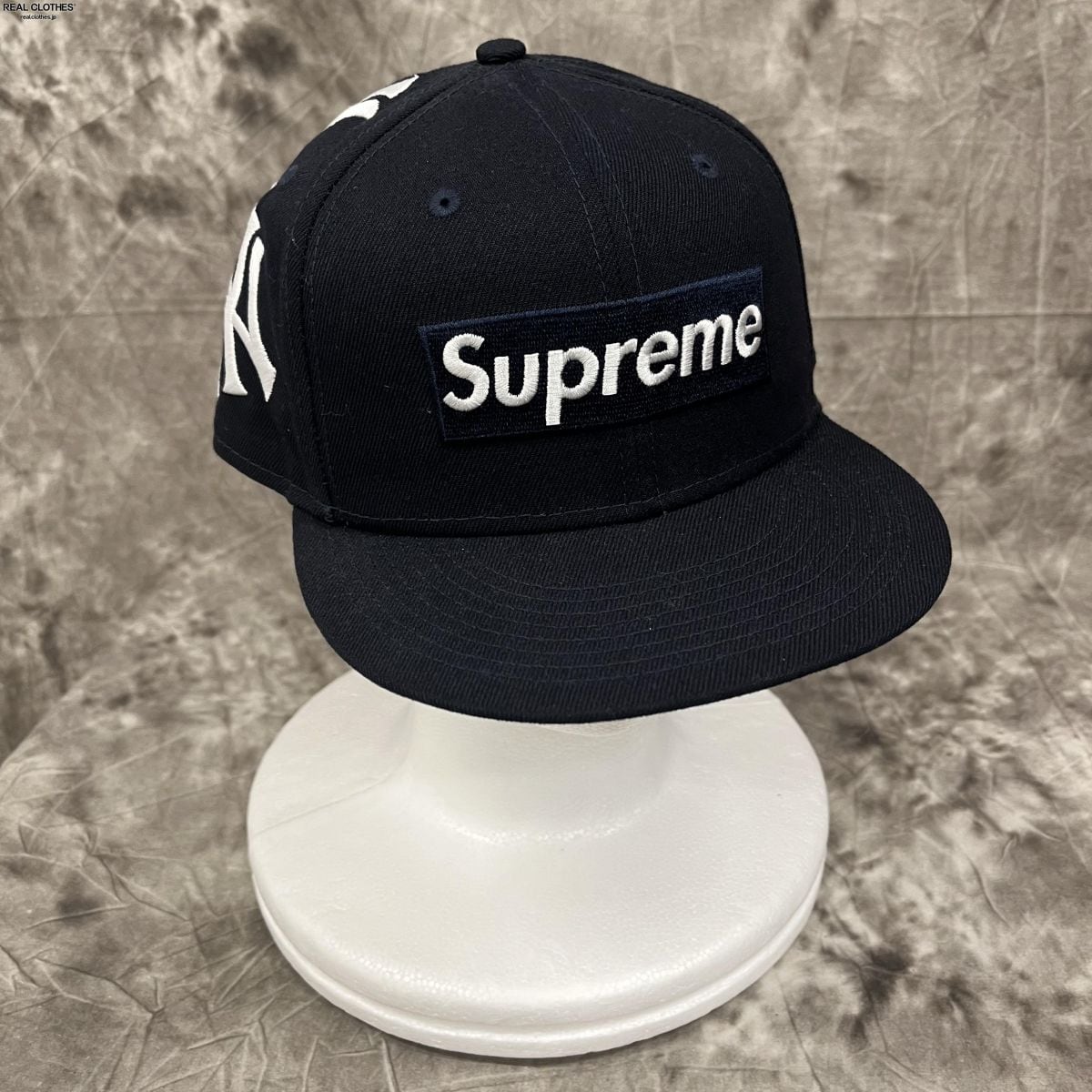 Supreme×NEWERA ボックスロゴキャップ　ニューヨークヤンキース　帽子