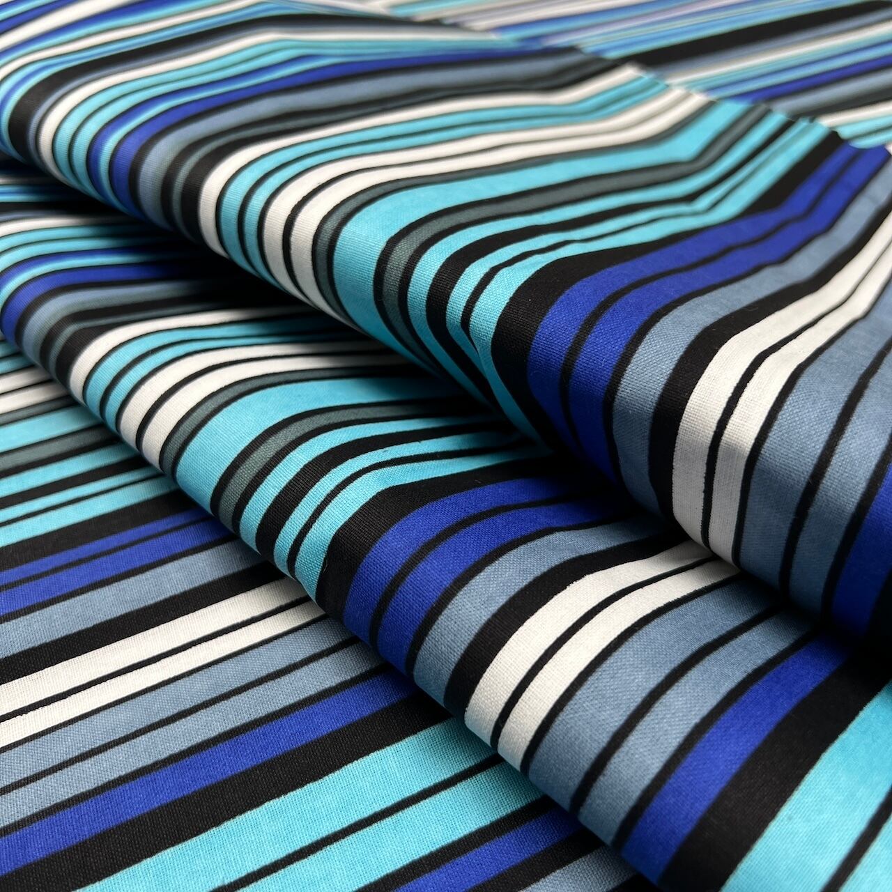 アフリカプリント布 24-18 在庫8