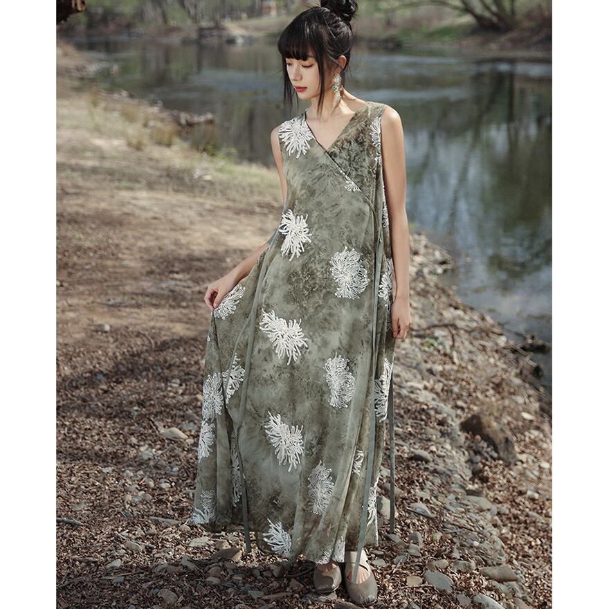 サブカル 服 地雷系 通販 チャイナ風服 ワンピース 絞り染風 刺繍 花柄 大青龍肆 春夏服