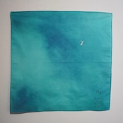 青空のハンカチ|生きるのとなりseries (33 cm)