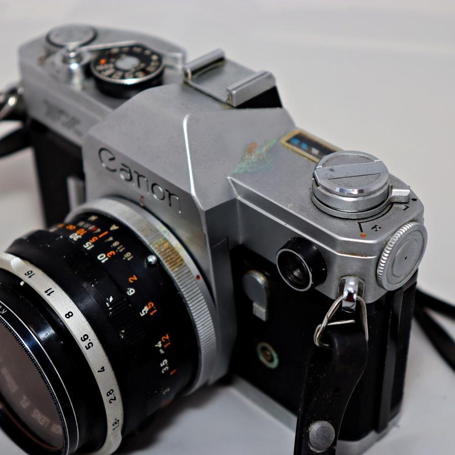Canon キヤノン FX フィルムカメラ 50mm F1.8 本革ケース付き | エレ