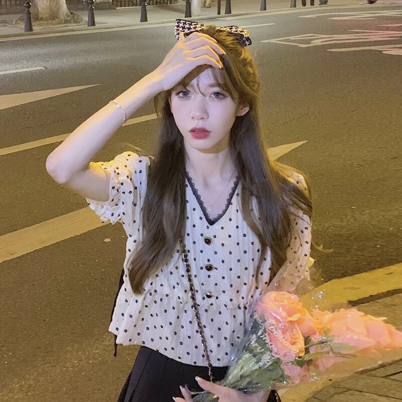 水玉ショートシャツ サマーVネックトップス 大人ガーリー スウィート キュート カジュアル 夏物 試着室97545528181