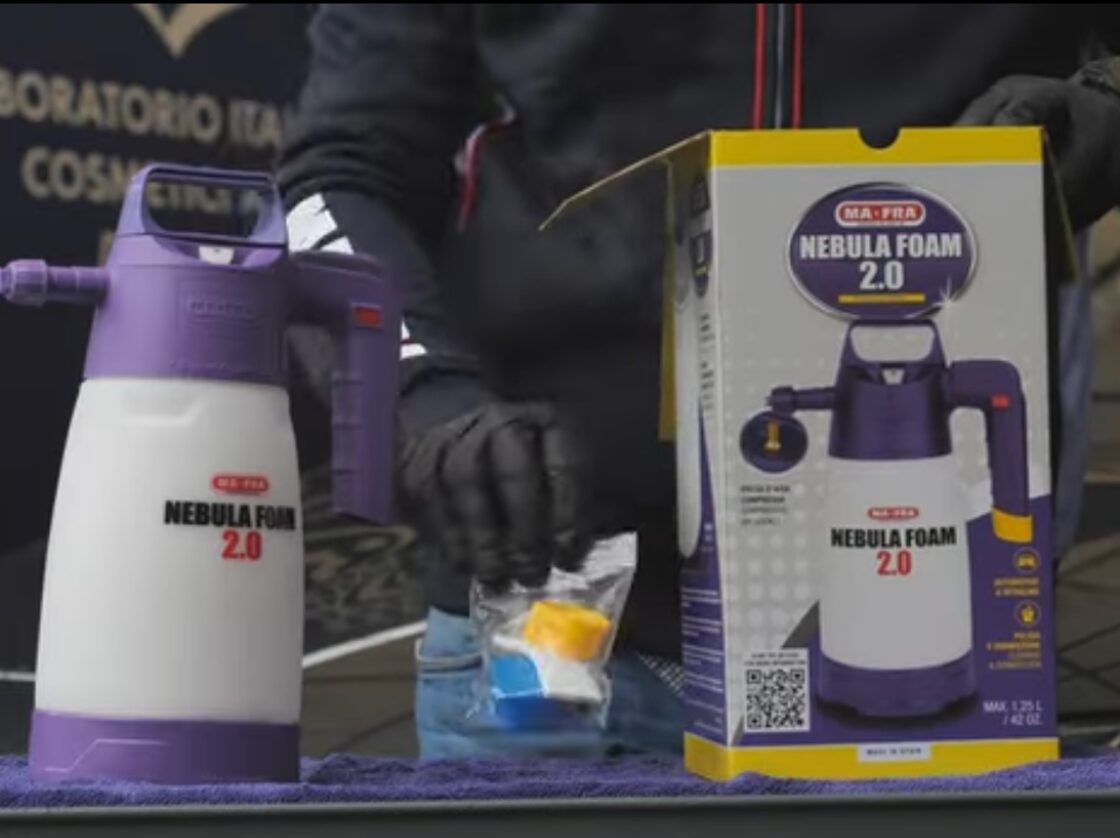 手動、電動で2WAYで泡洗車 マフラ ネビュラフォーム2.0 MAFRA Nebula