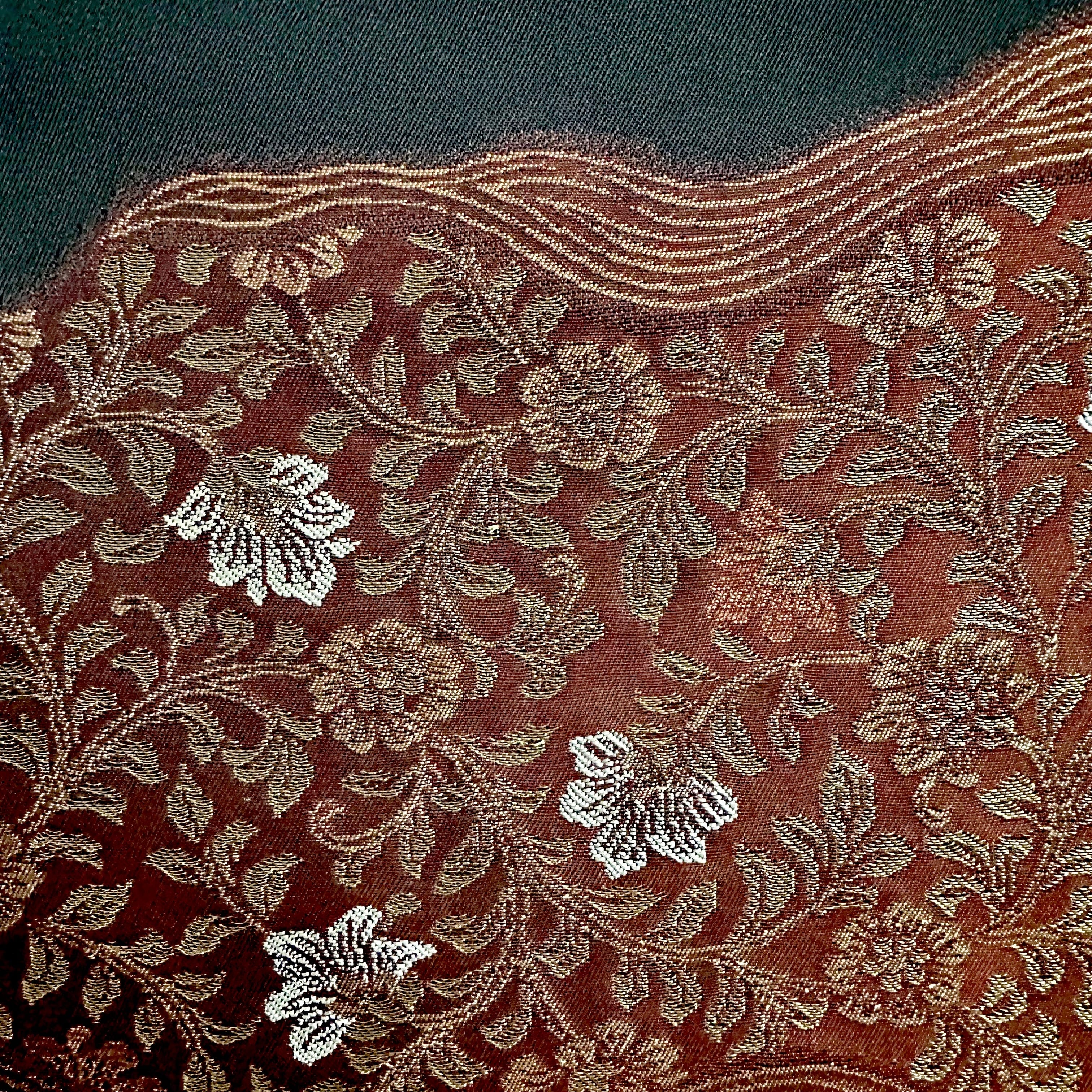 Kimono tapestry 帯のタペストリー 漆黒に秋の草花 着物リメイク