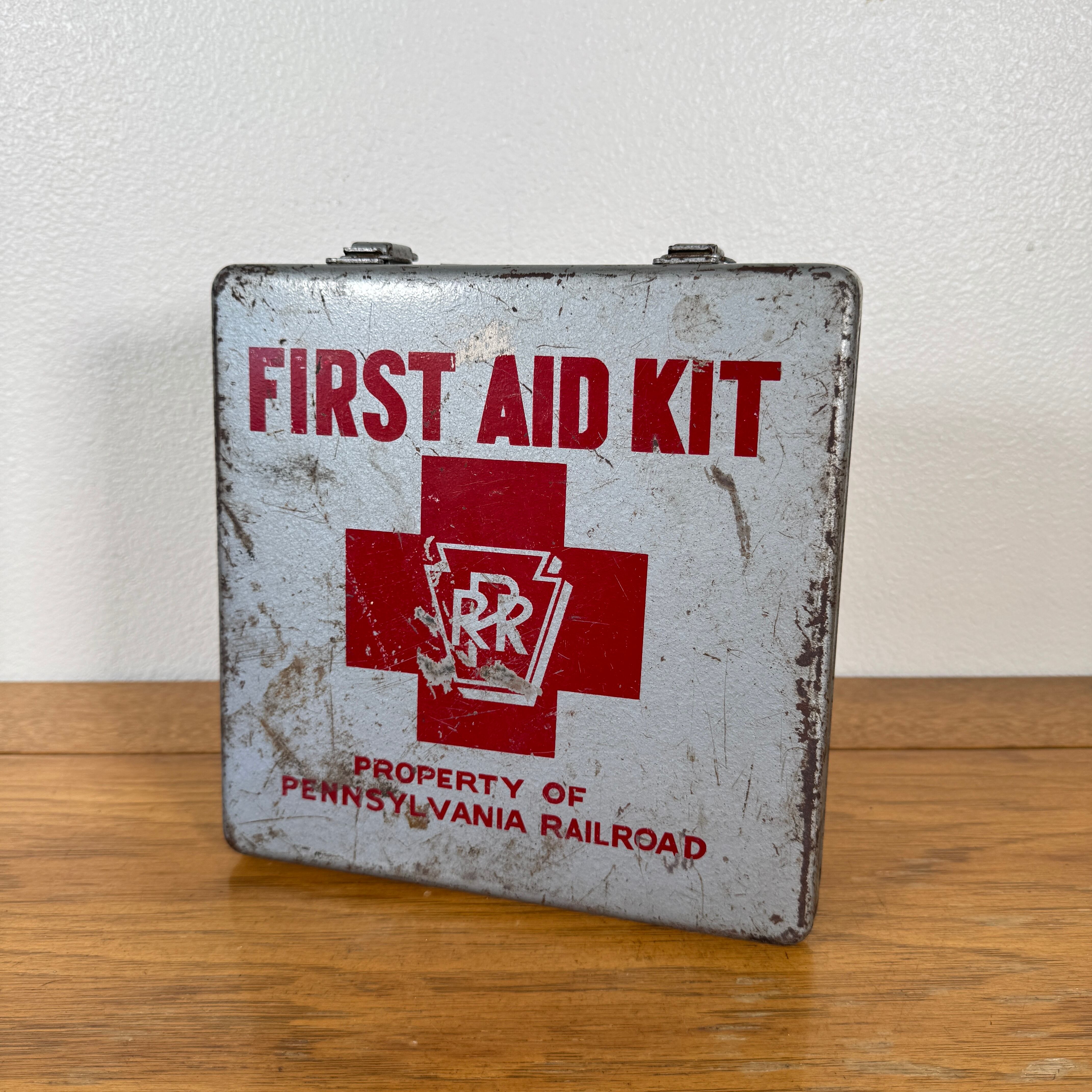 #1676 ビンテージ 救急箱 収納ケース