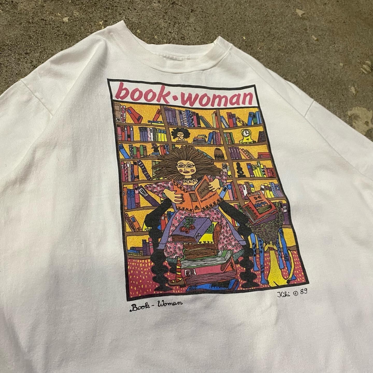 80s book woman T-shirt | What